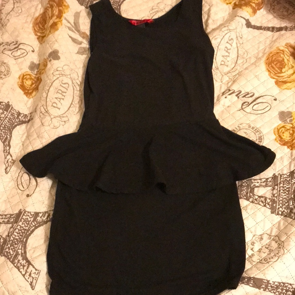 Black dress size small